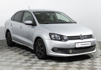 Подержанный автомобиль Volkswagen Polo Sedan 2013 года (3 фото)