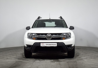Подержанный автомобиль Renault Duster 2020 года (2 фото)
