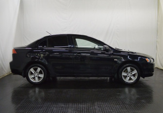 Подержанный автомобиль Mitsubishi Lancer Sedan 2008 года (4 фото)
