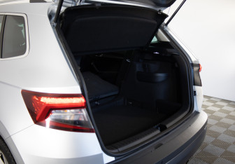 Подержанный автомобиль Skoda Karoq 2020 года (24 фото)