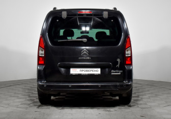 Подержанный автомобиль Citroen Berlingo 2013 года (6 фото)