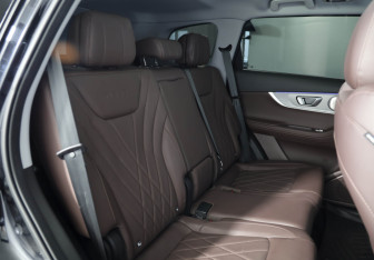 Подержанный автомобиль Chery Tiggo 8 Pro Max 2024 года (12 фото)