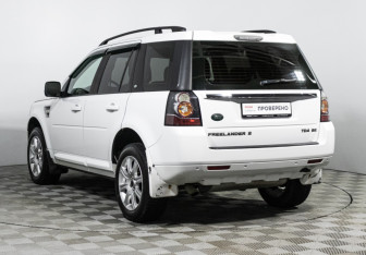Подержанный автомобиль Land Rover Freelander 2014 года (7 фото)