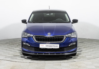 Подержанный автомобиль Skoda Rapid Liftback 2020 года (2 фото)