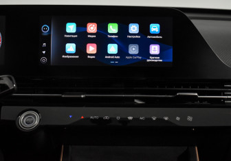 Подержанный автомобиль Omoda C5 2023 года (17 фото)