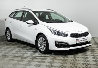 Подержанный автомобиль Kia Ceed Wagon 2016 года (3 фото)