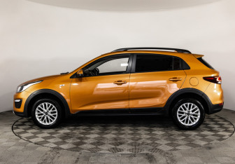 Подержанный автомобиль Kia Rio Hatchback 2019 года (8 фото)