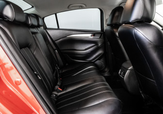 Подержанный автомобиль Mazda 6 Sedan 2019 года (22 фото)
