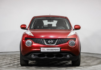 Подержанный автомобиль Nissan Juke 2012 года (2 фото)