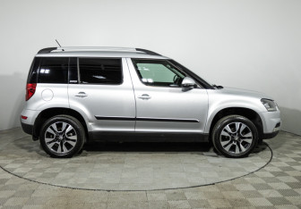 Подержанный автомобиль Skoda Yeti 2015 года (4 фото)