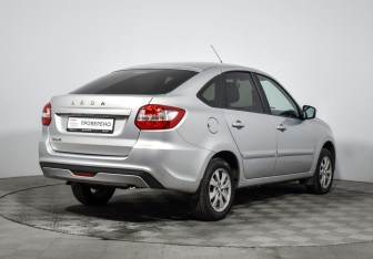 Подержанный автомобиль LADA (ВАЗ) Granta Hatchback 2022 года (5 фото)