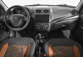 Подержанный автомобиль LADA (ВАЗ) Granta Wagon 2023 года (13 фото)