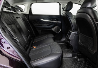 Подержанный автомобиль Exeed TXL 2022 года (20 фото)