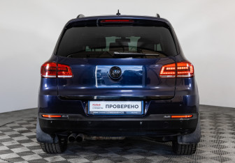 Подержанный автомобиль Volkswagen Tiguan 2011 года (6 фото)