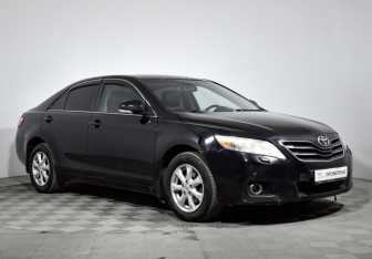 Подержанный автомобиль Toyota Camry Sedan 2009 года (3 фото)