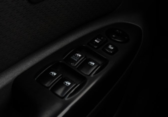 Подержанный автомобиль Kia Rio Sedan 2010 года (14 фото)