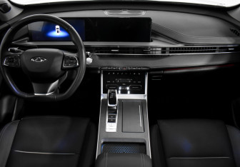 Подержанный автомобиль Chery Tiggo 7 Pro Max 2023 года (15 фото)