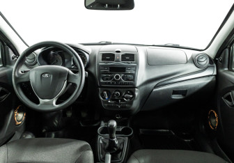 Подержанный автомобиль LADA (ВАЗ) Granta Sedan 2021 года (13 фото)