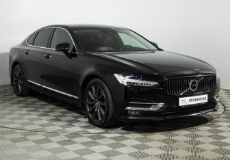 Подержанный автомобиль Volvo S90 2017 года (3 фото)