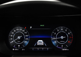 Подержанный автомобиль Kia K5 2021 года (18 фото)