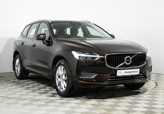 Подержанный автомобиль Volvo XC60 2018 года (3 фото)