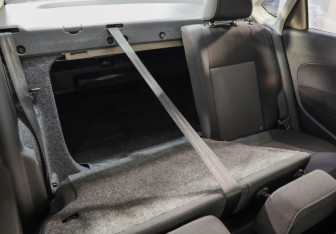 Подержанный автомобиль Volkswagen Polo Sedan 2016 года (23 фото)