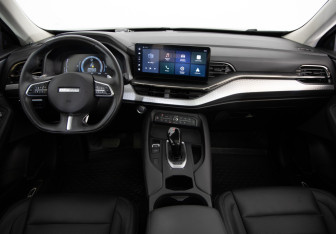 Подержанный автомобиль Haval F7 2023 года (9 фото)