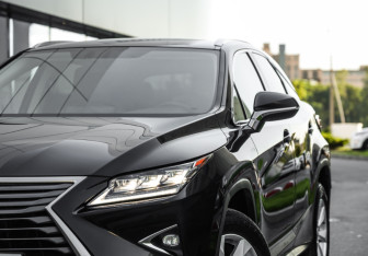 Подержанный автомобиль Lexus RX 2016 года (2 фото)