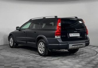 Подержанный автомобиль Volvo XC70 2007 года (7 фото)