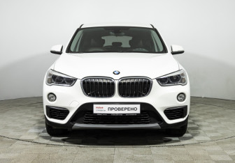 Подержанный автомобиль BMW X1 2015 года (2 фото)