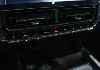 Подержанный автомобиль Haval H9 2024 года (24 фото)