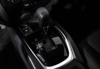 Подержанный автомобиль Nissan X-Trail 2021 года (11 фото)