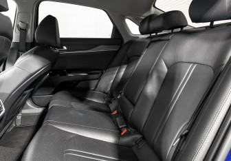 Подержанный автомобиль Kia K5 2020 года (12 фото)
