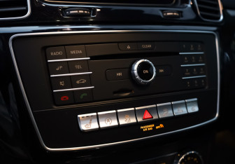 Подержанный автомобиль Mercedes-Benz GLE 2018 года (19 фото)