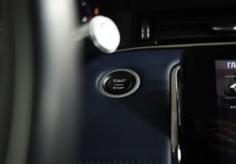 Подержанный автомобиль Land Rover Range Rover Evoque 2020 года (22 фото)