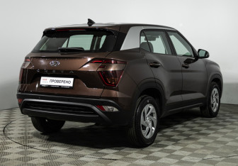 Подержанный автомобиль Hyundai Creta 2021 года (5 фото)
