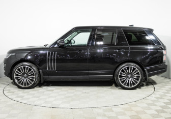 Подержанный автомобиль Land Rover Range Rover 2018 года (8 фото)