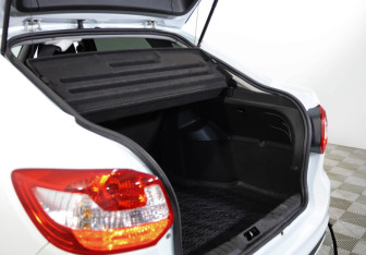 Подержанный автомобиль LADA (ВАЗ) Granta Hatchback 2022 года (20 фото)