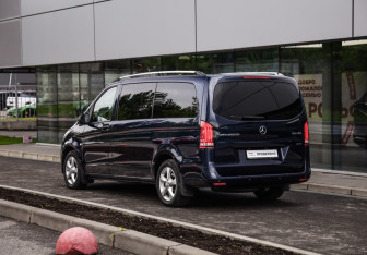 Подержанный автомобиль Mercedes-Benz Vito 2016 года (8 фото)
