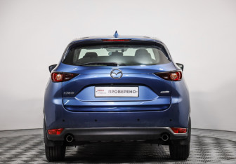 Подержанный автомобиль Mazda CX-5 2018 года (6 фото)