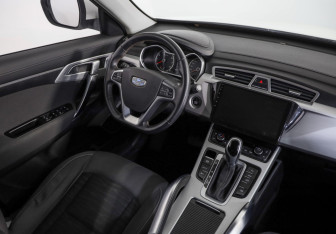 Подержанный автомобиль Geely Atlas 2018 года (7 фото)