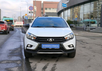 Подержанный автомобиль LADA (ВАЗ) Vesta Wagon 2021 года (2 фото)