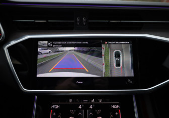 Подержанный автомобиль Audi A7 2022 года (25 фото)