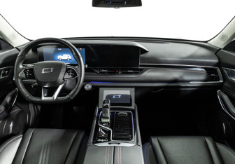 Подержанный автомобиль FAW Bestune T99 2023 года (13 фото)
