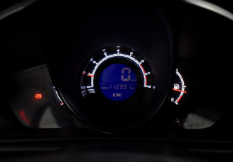 Подержанный автомобиль Lifan X60 2014 года (17 фото)