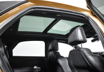 Подержанный автомобиль DS 7 Crossback 2019 года (21 фото)