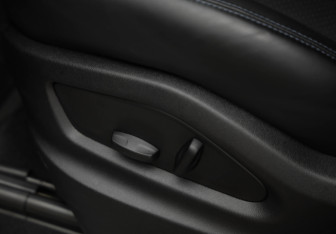 Подержанный автомобиль Porsche Cayenne 2023 года (27 фото)