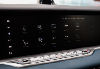 Подержанный автомобиль Voyah Free 2022 года (16 фото)