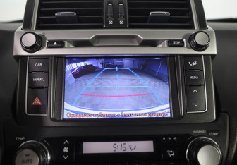 Подержанный автомобиль Toyota Land Cruiser Prado 2014 года (15 фото)