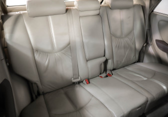 Подержанный автомобиль Lexus RX 2002 года (24 фото)